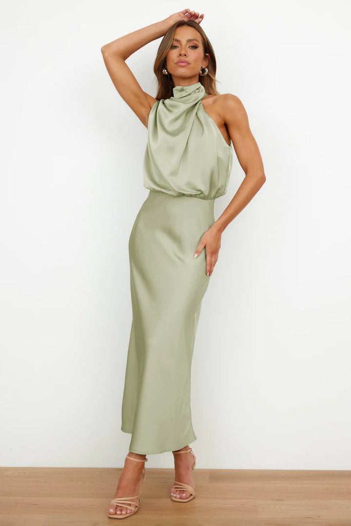 Isabella | Stylish and Alluring Long Dress