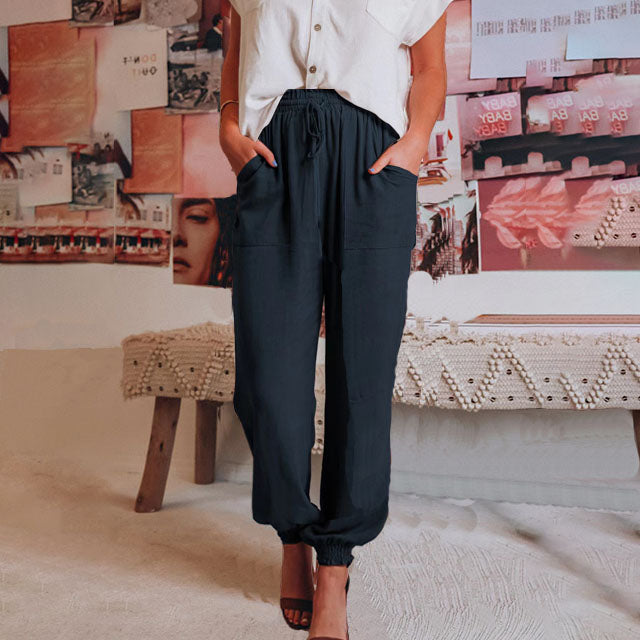 Kaeli – Elegant Trousers with Adjustable Waist