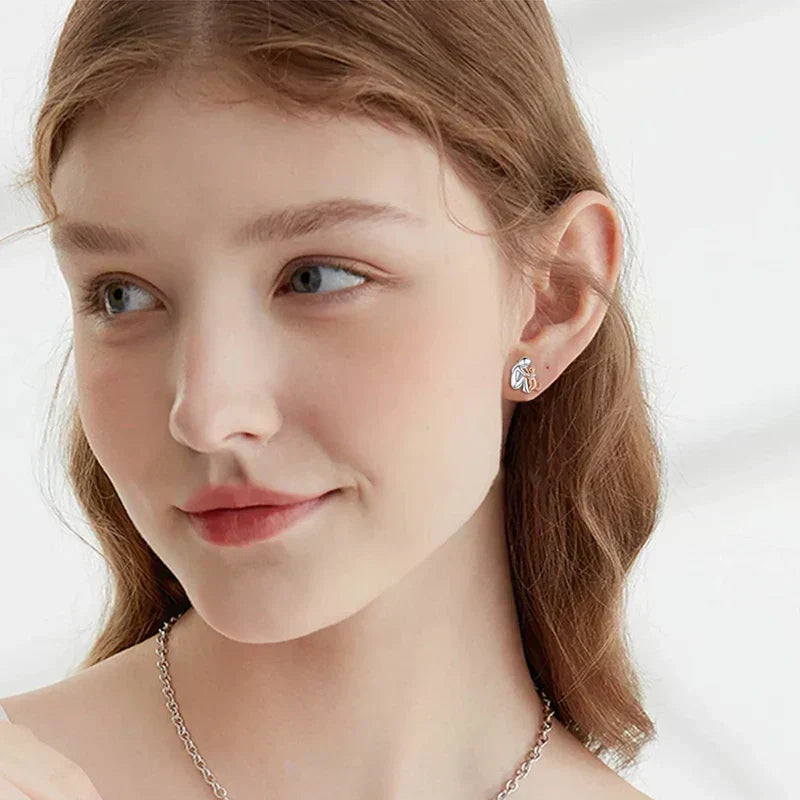 Avelien | Cat Icon Earrings