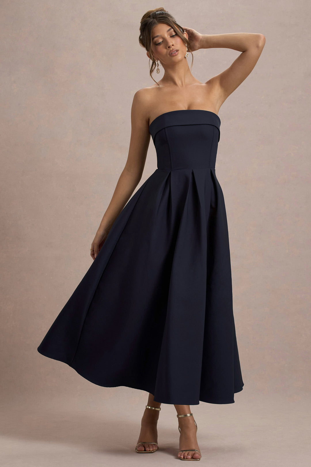 Anne | Stylish Midi Dress with Off-Shoulder Neckline
