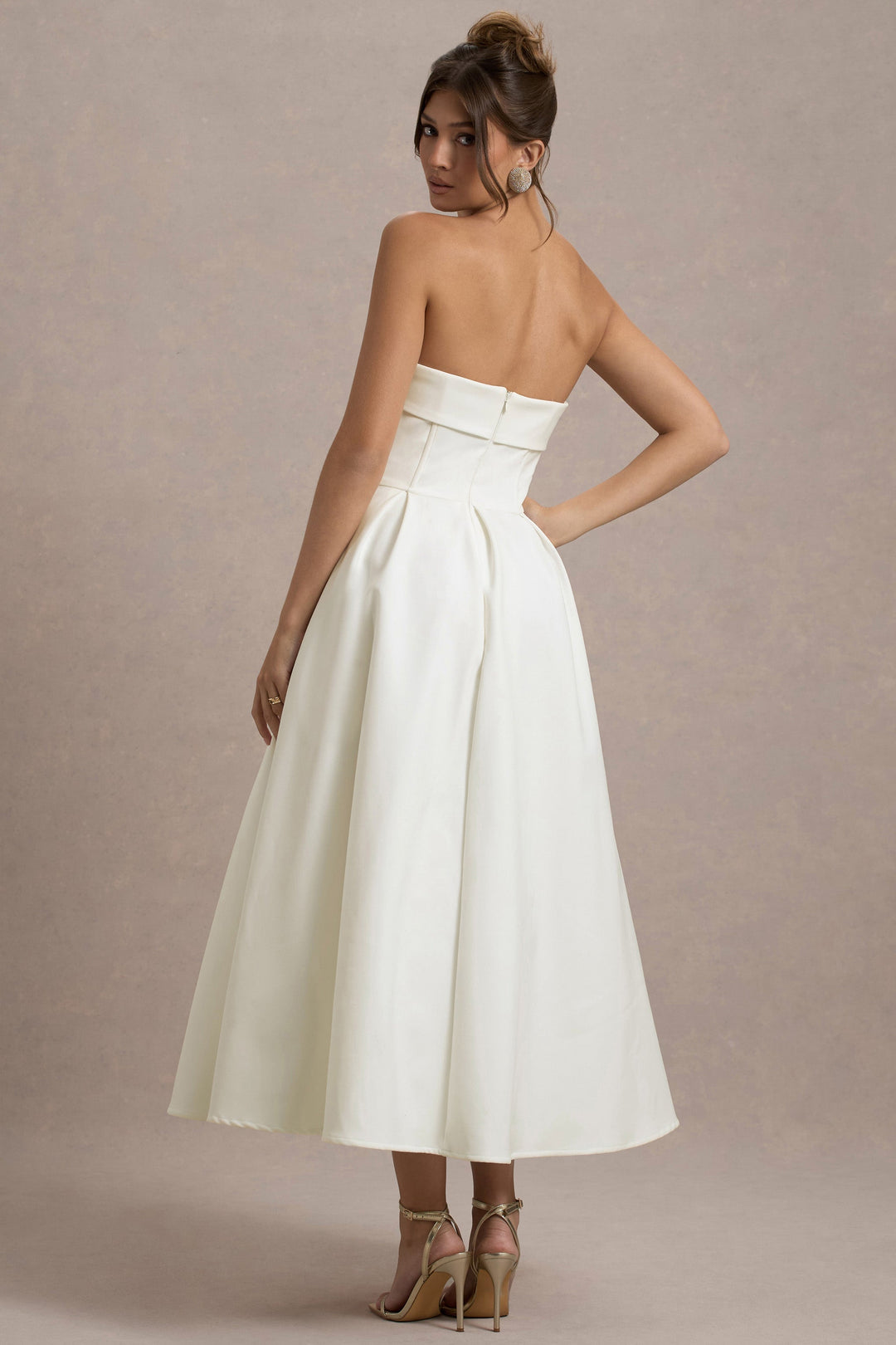 Anne | Stylish Midi Dress with Off-Shoulder Neckline